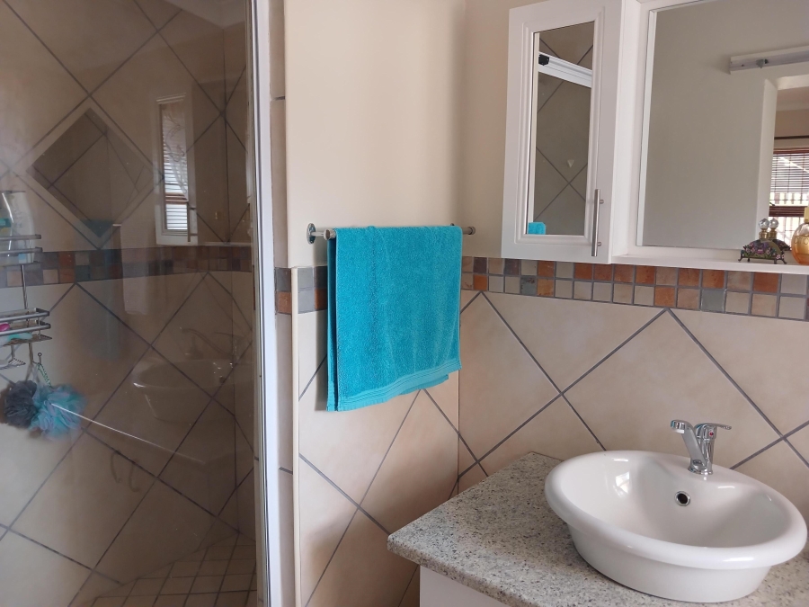 3 Bedroom Property for Sale in Dana Bay Western Cape